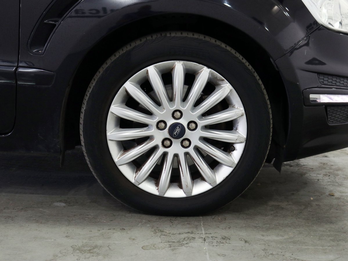 Foto Ford S-Max 33
