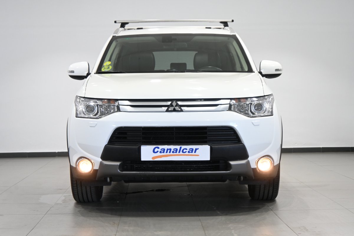 Foto Mitsubishi Outlander 2