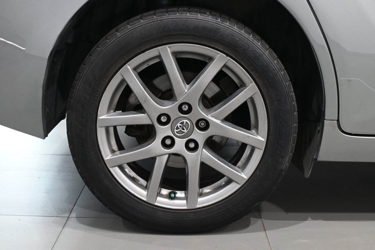 Foto Toyota Verso 33