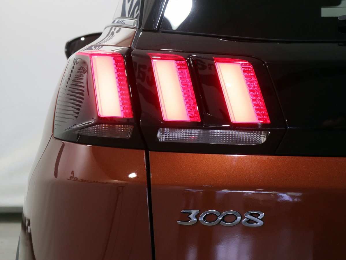 Foto Peugeot 3008 10