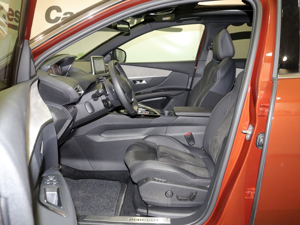 Foto Peugeot 3008 15