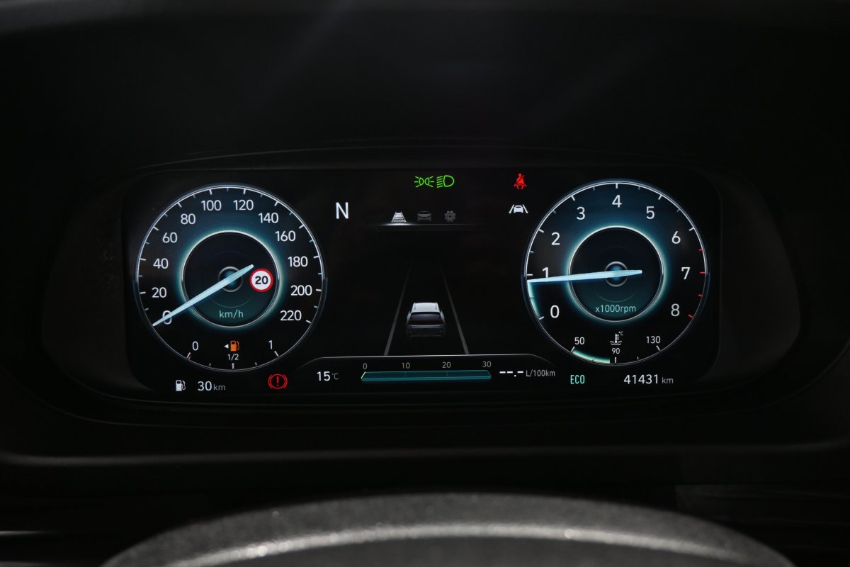 Foto Hyundai BAYON 14