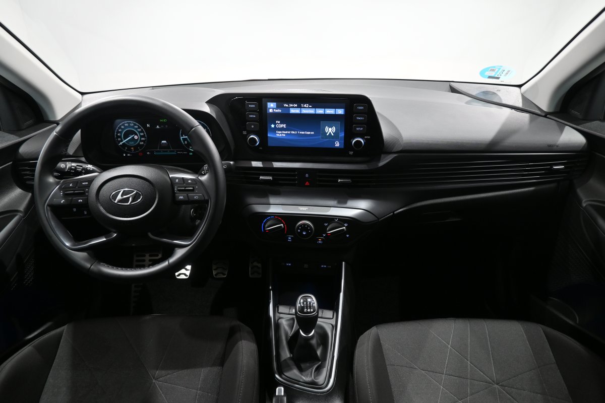 Foto Hyundai BAYON 18