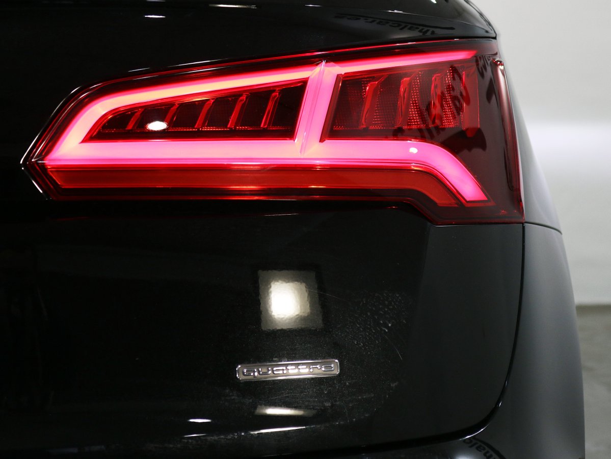 Foto Audi Q5 12