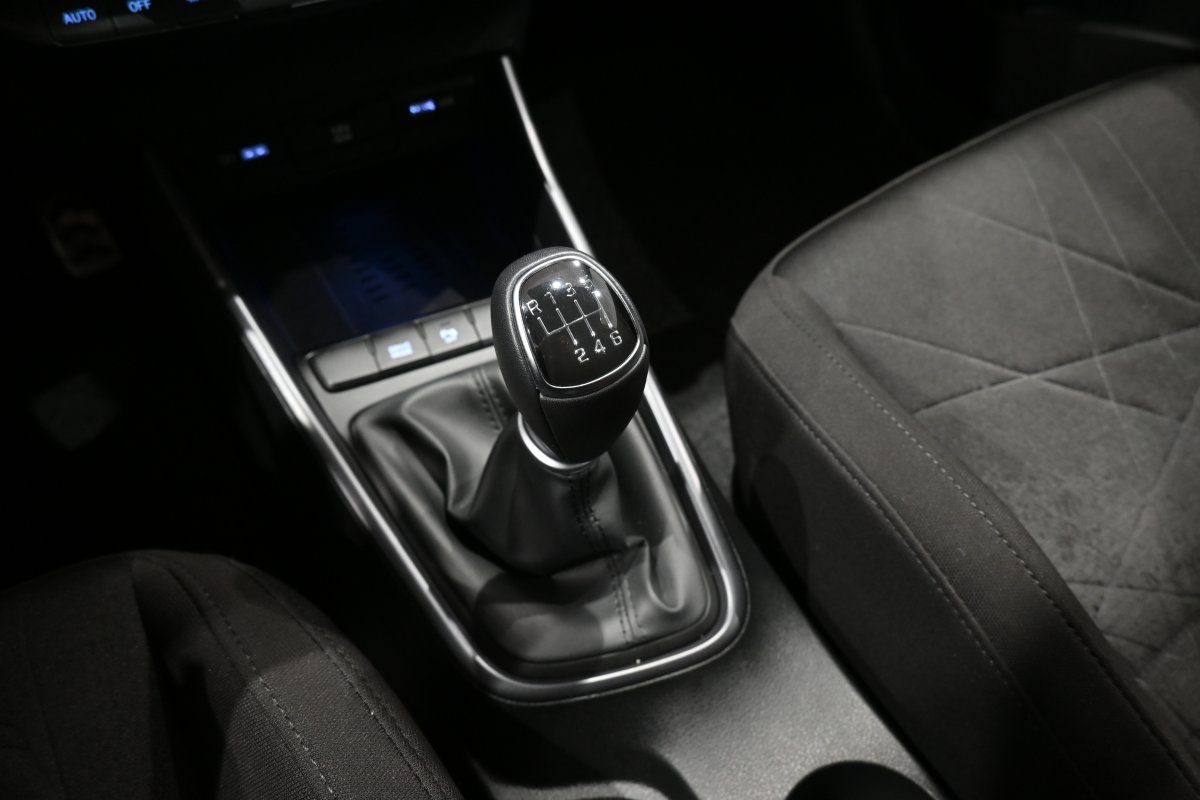 Foto Hyundai BAYON 19