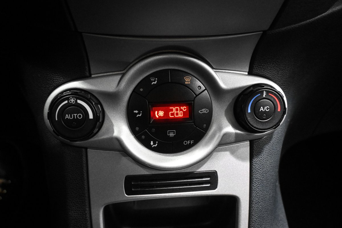 Foto Ford Fiesta 17
