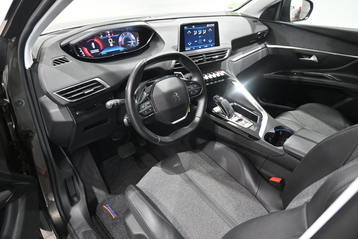 Foto Peugeot 5008 9