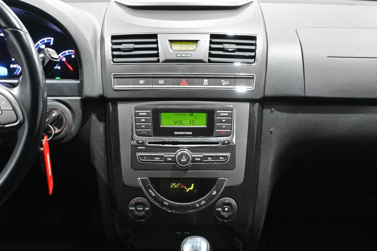 Foto Ssangyong Rexton 14