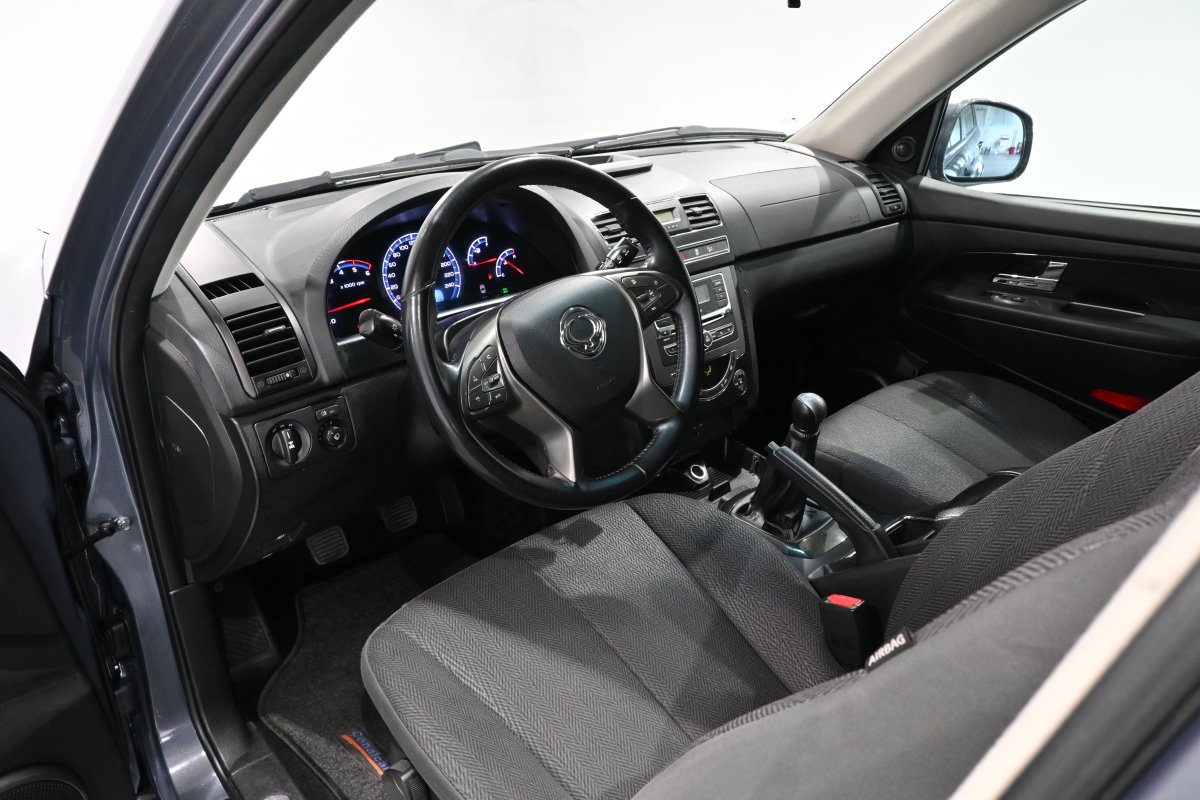 Foto Ssangyong Rexton 9