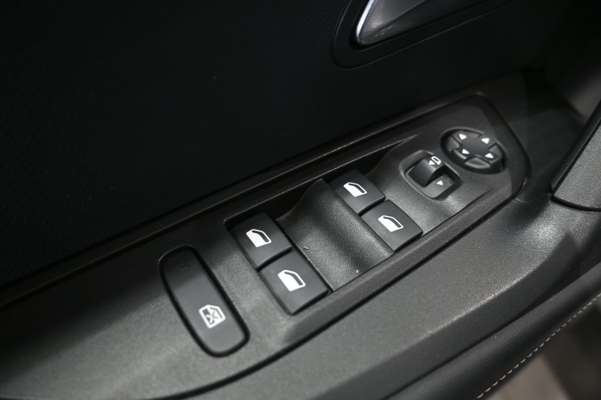 Foto Peugeot 2008 29