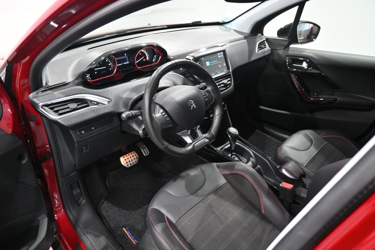 Foto Peugeot 2008 9