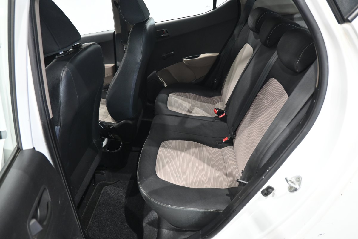 Foto Hyundai i10 11