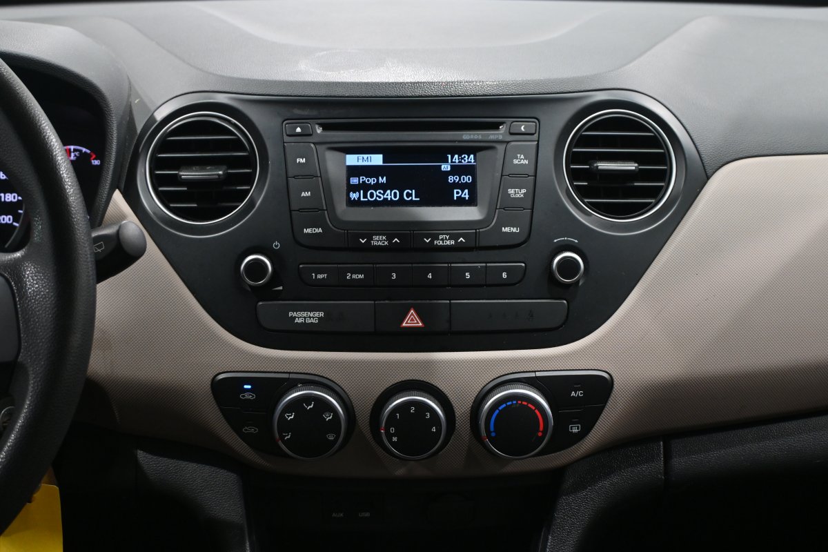 Foto Hyundai i10 14