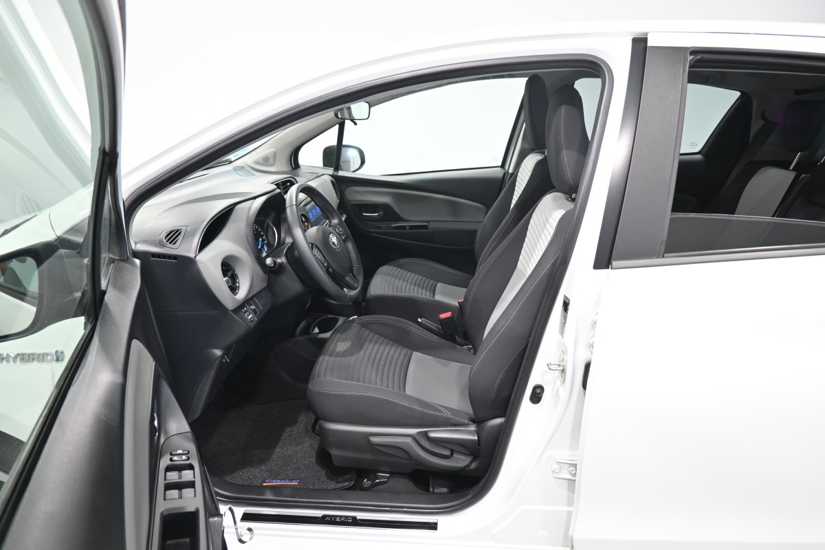 Foto Toyota Yaris 10
