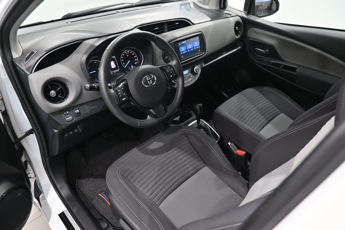 Foto Toyota Yaris 9