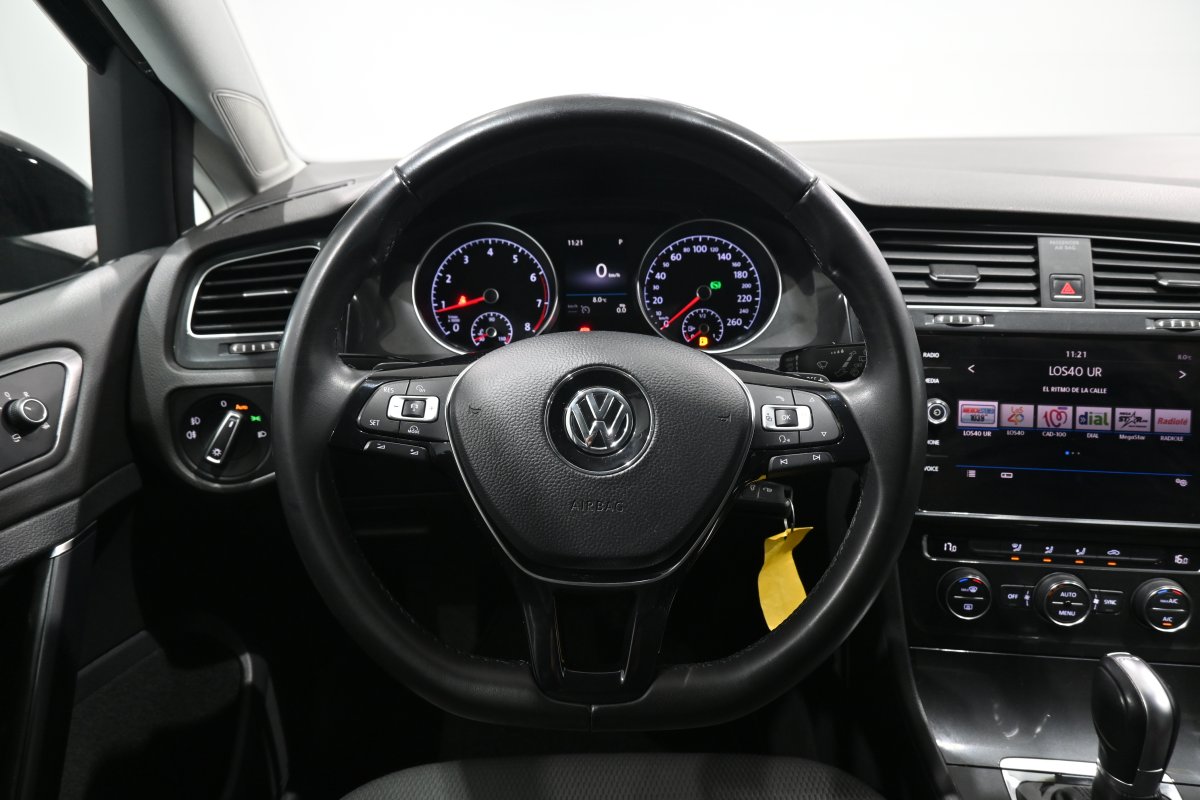 Foto Volkswagen Golf 18
