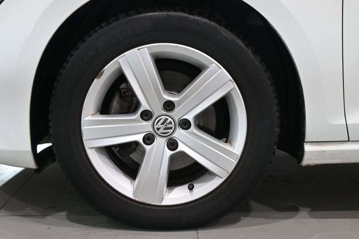 Foto Volkswagen Golf 27