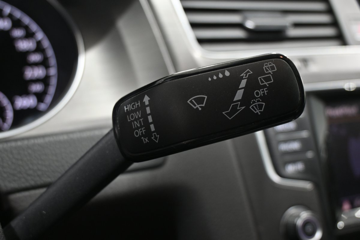 Foto Volkswagen Golf 23