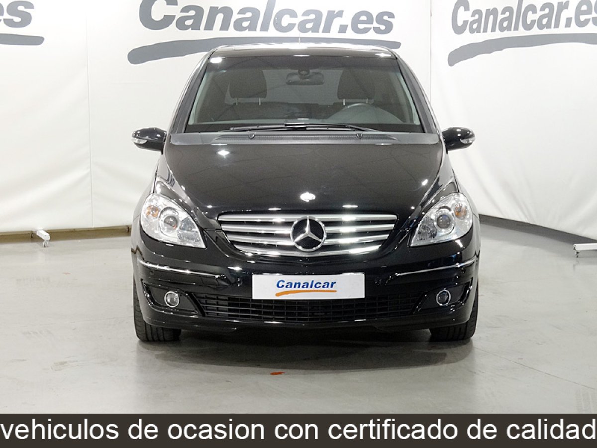 Foto Mercedes-Benz B 200 2