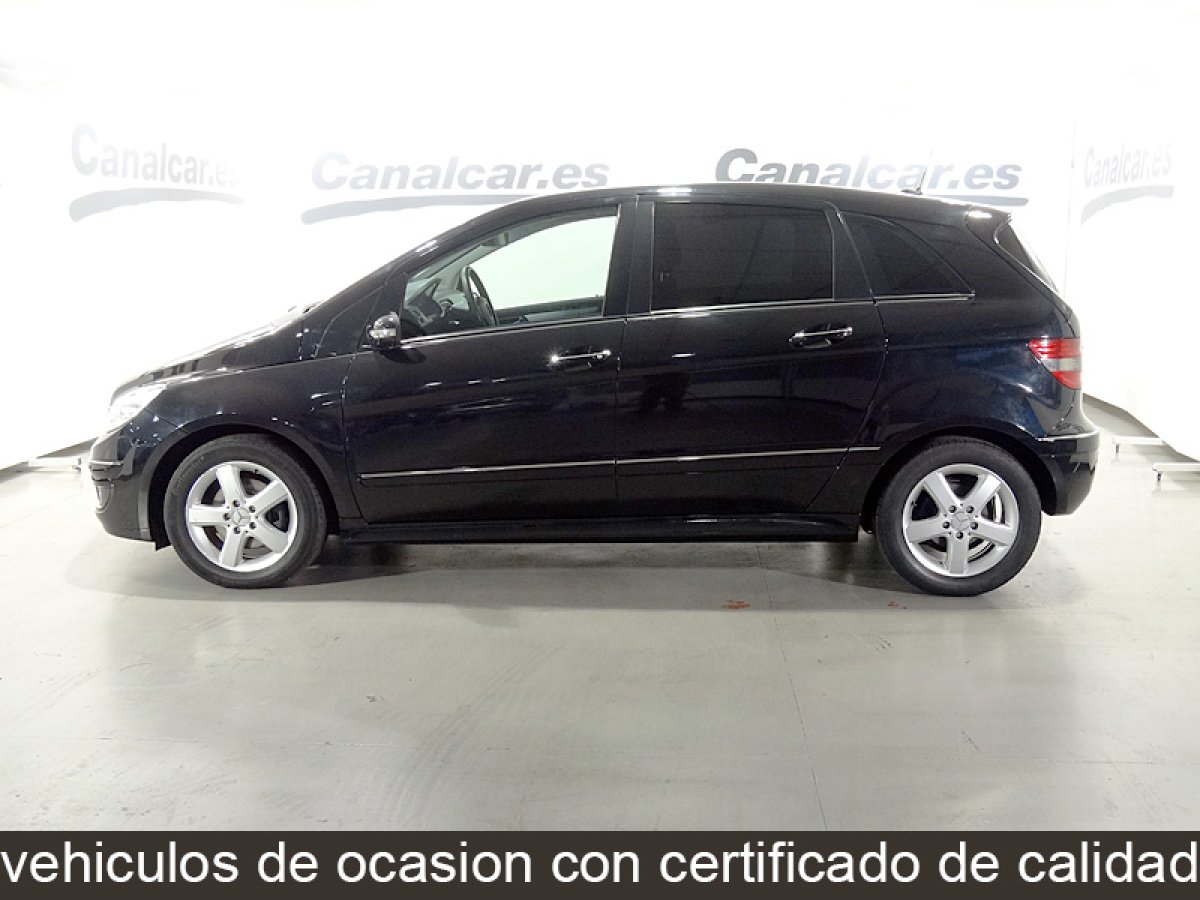 Foto Mercedes-Benz B 200 8