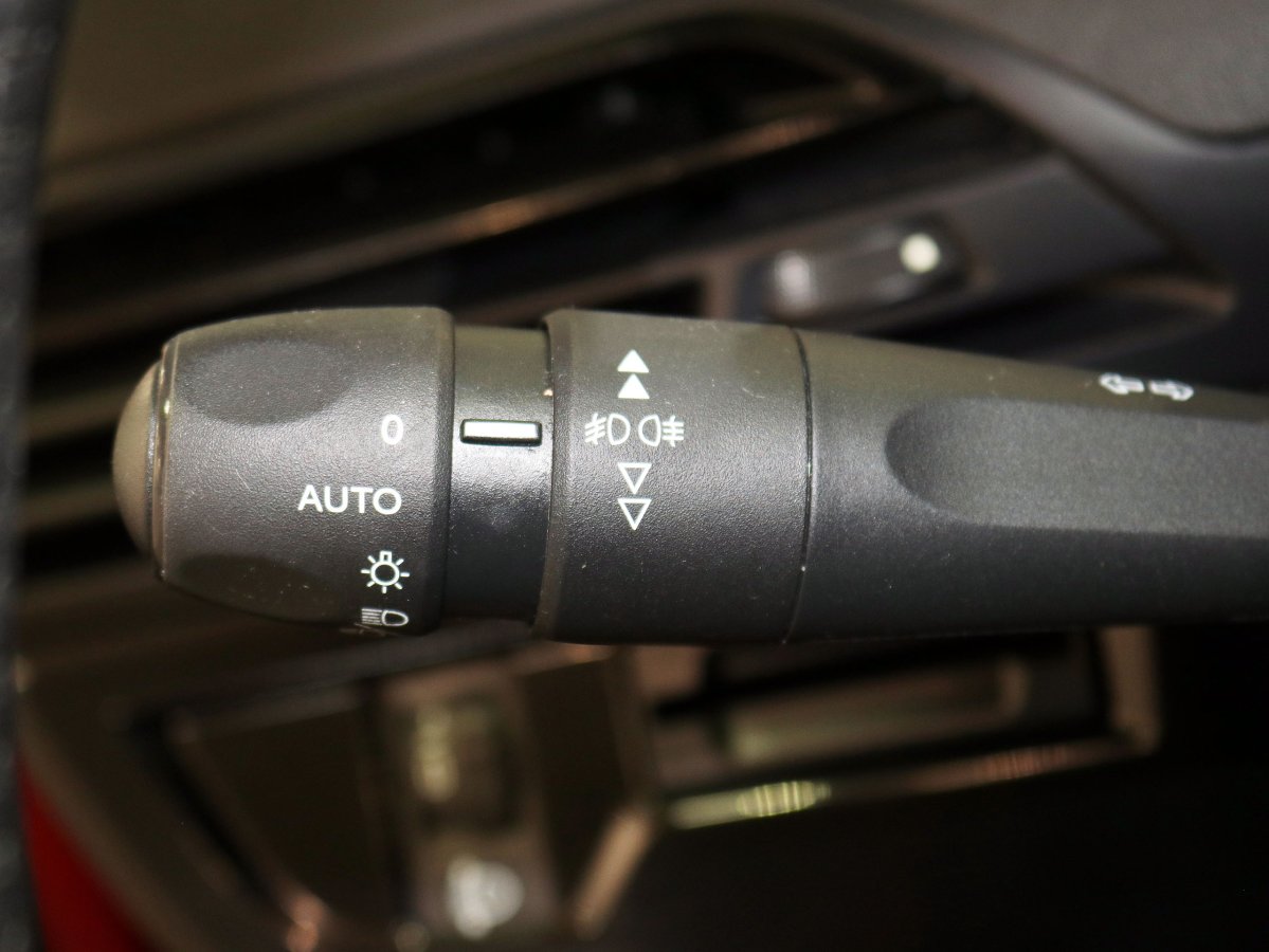 Foto Citroen Grand C4 Picasso 28