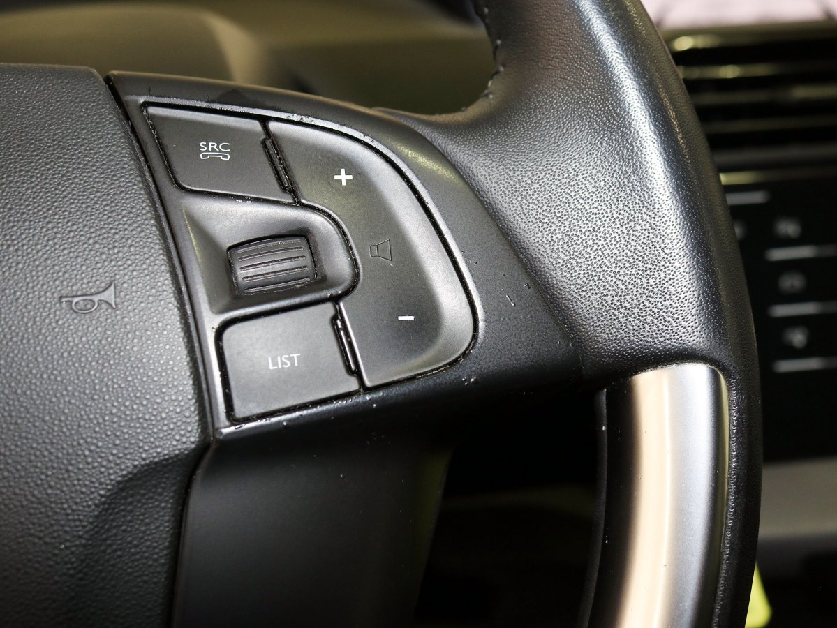 Foto Citroen Grand C4 Picasso 31