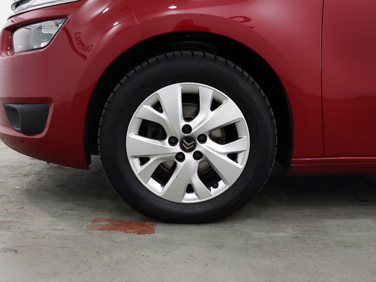 Foto Citroen Grand C4 Picasso 32