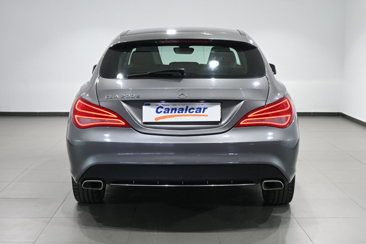 Foto Mercedes-Benz Clase CLA 5