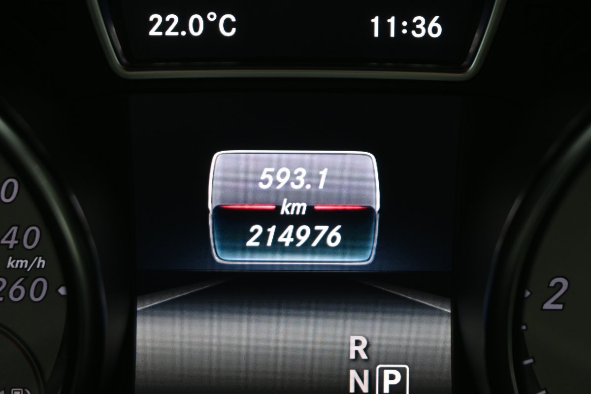 Foto Mercedes-Benz Clase CLA 12