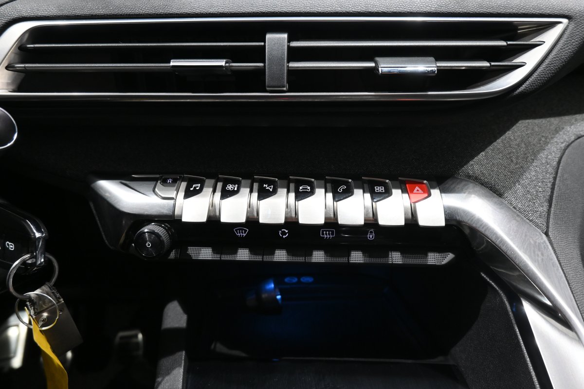 Foto Peugeot 3008 17