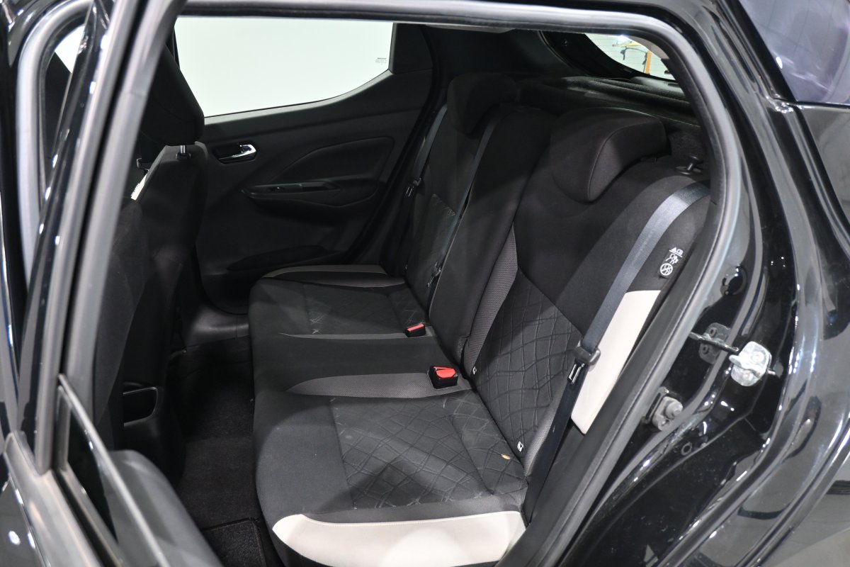 Foto Nissan Micra 11