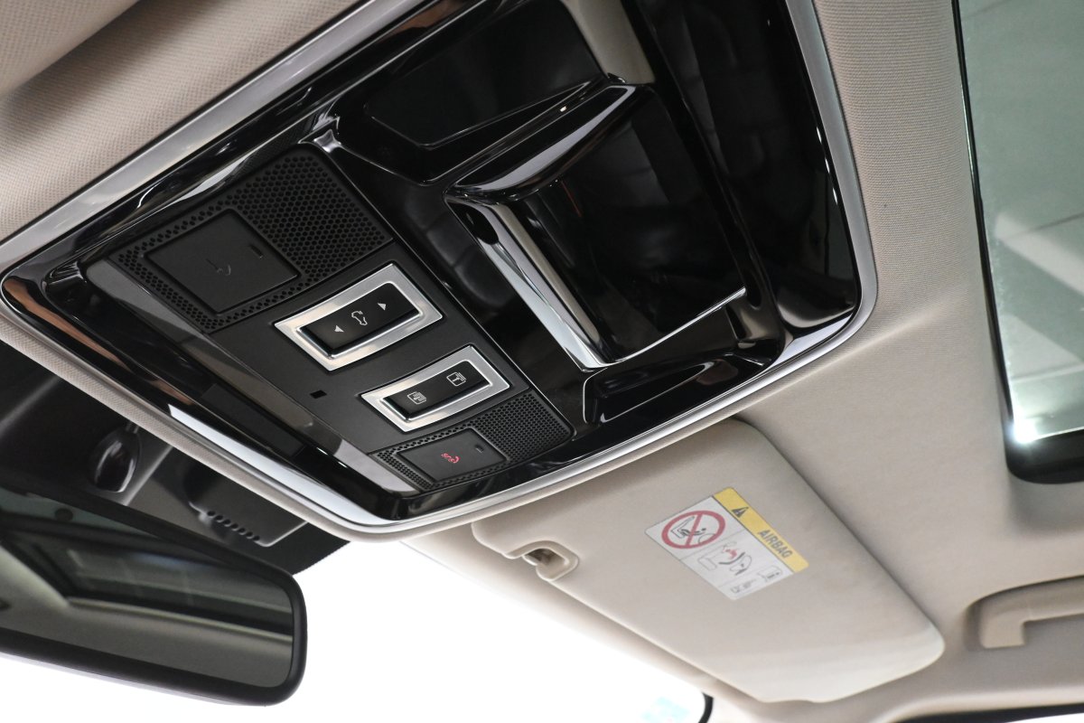 Foto Land Rover Range 30