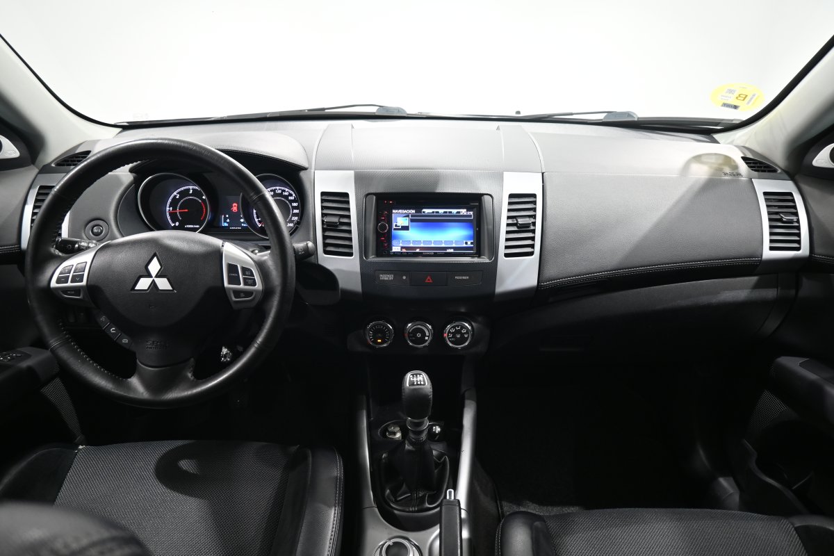 Foto Mitsubishi Outlander 19