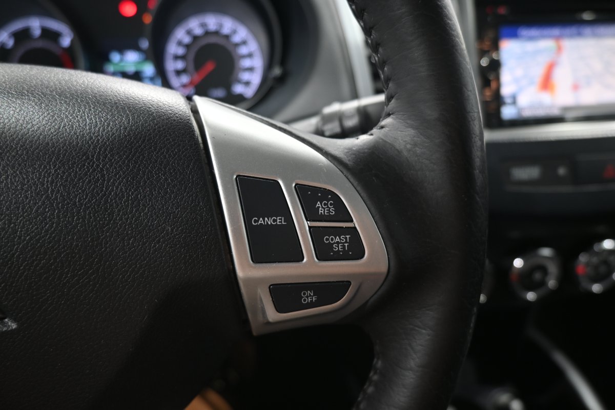Foto Mitsubishi Outlander 24