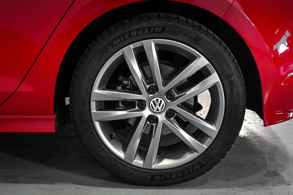 Foto Volkswagen Golf 39