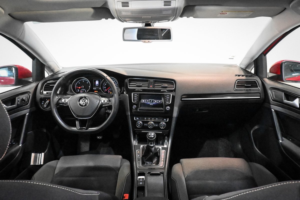Foto Volkswagen Golf 23