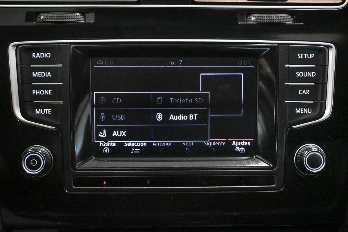 Foto Volkswagen Golf 21