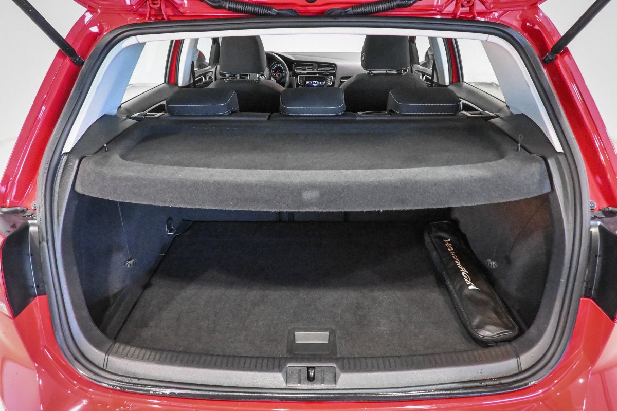 Foto Volkswagen Golf 9