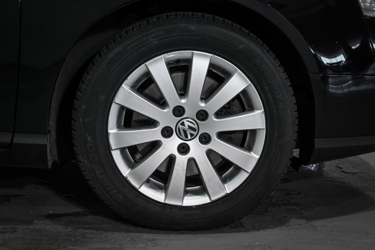 Foto Volkswagen Passat 30