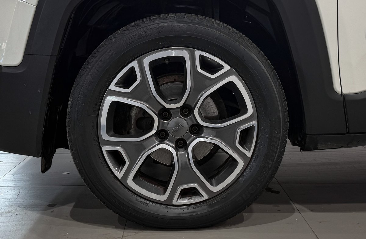 Foto Jeep Renegade 29