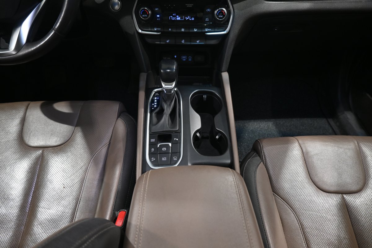 Foto Hyundai Santa 23