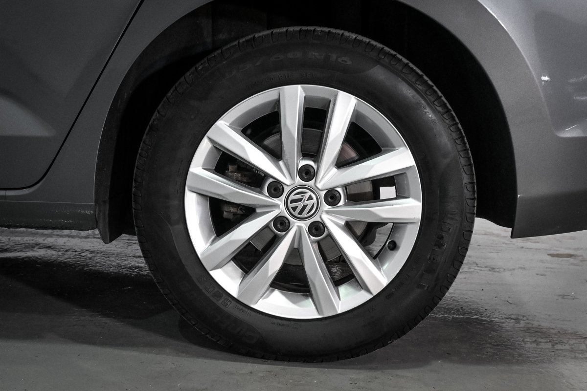 Foto Volkswagen Touran 31