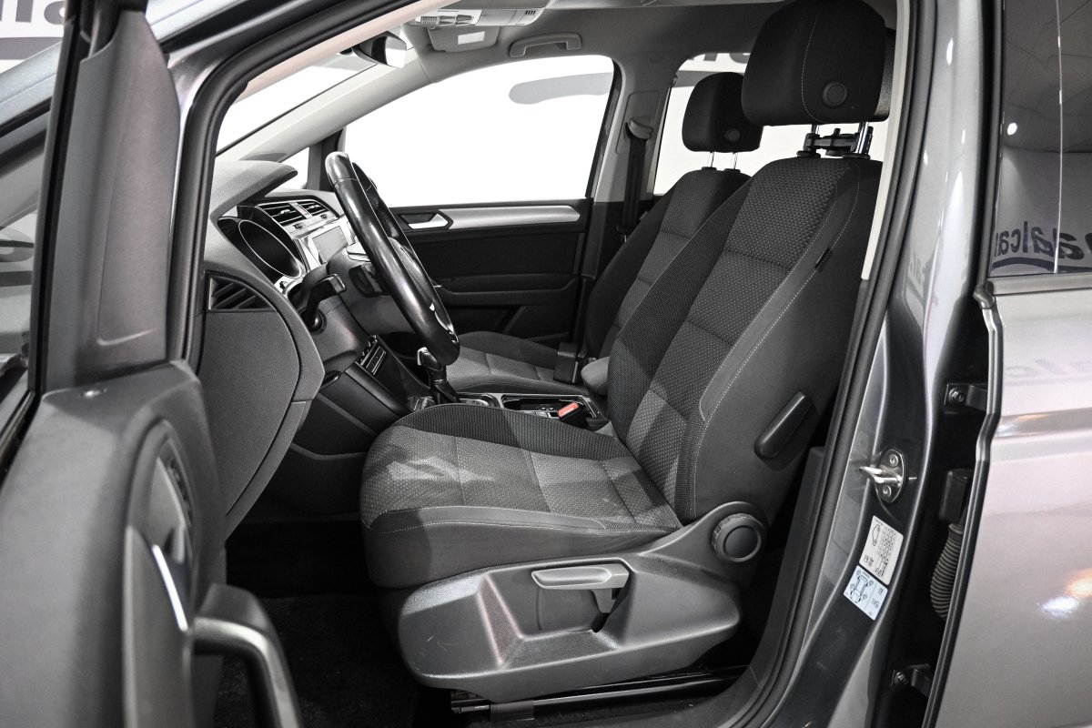 Foto Volkswagen Touran 11