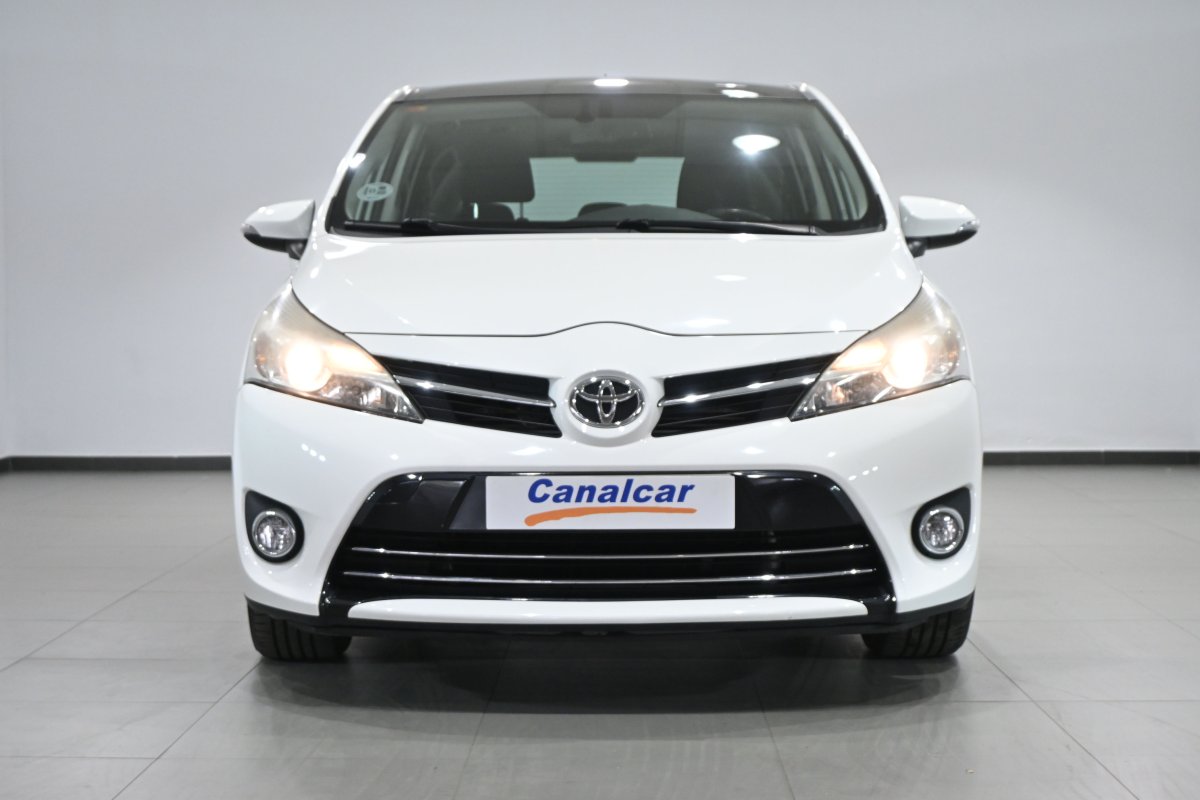 Foto Toyota Verso 2