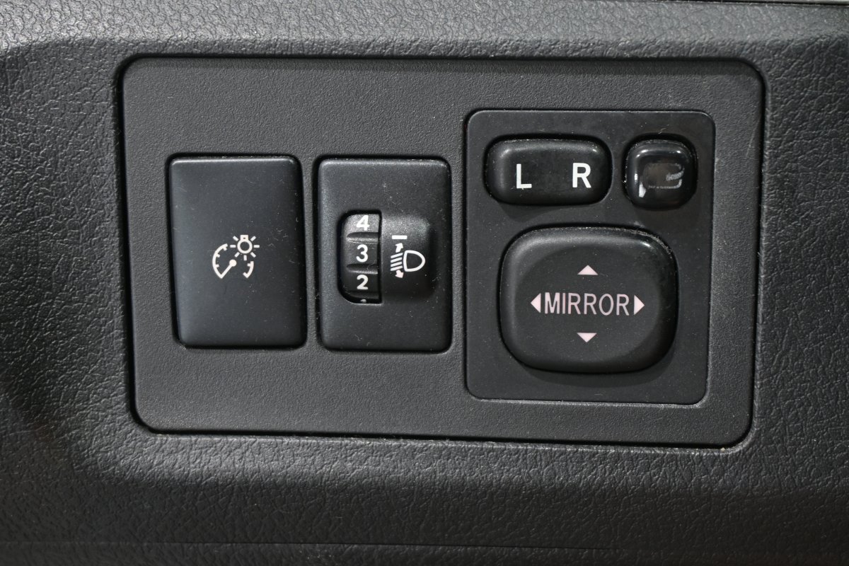 Foto Toyota Verso 28