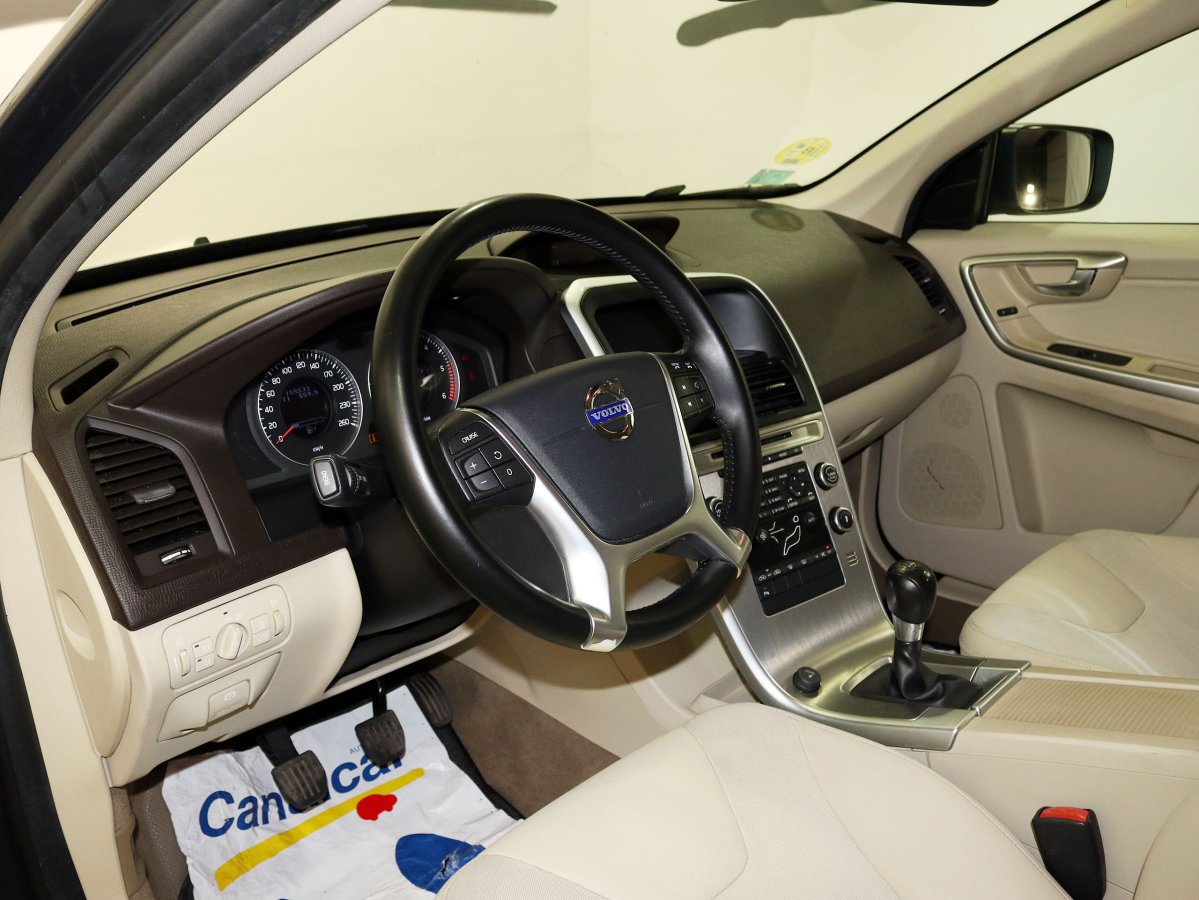 Foto Volvo XC 60 15