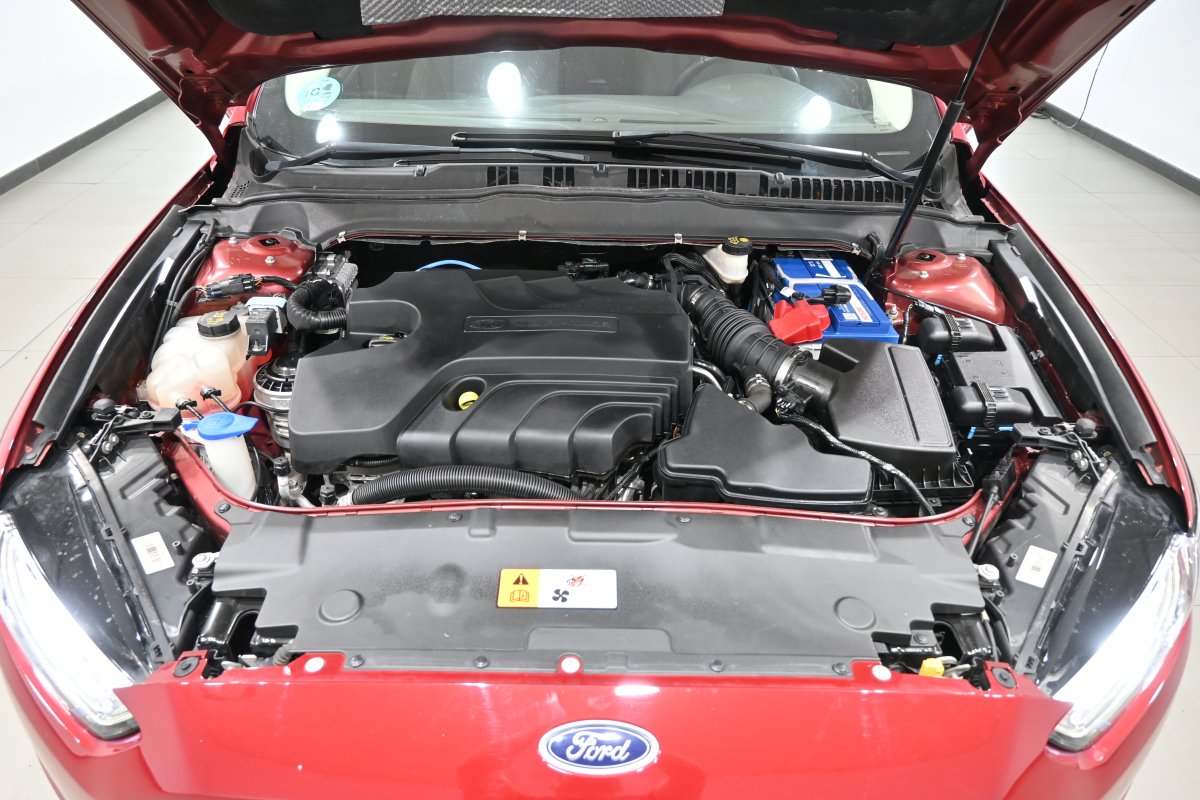 Foto Ford Mondeo 12