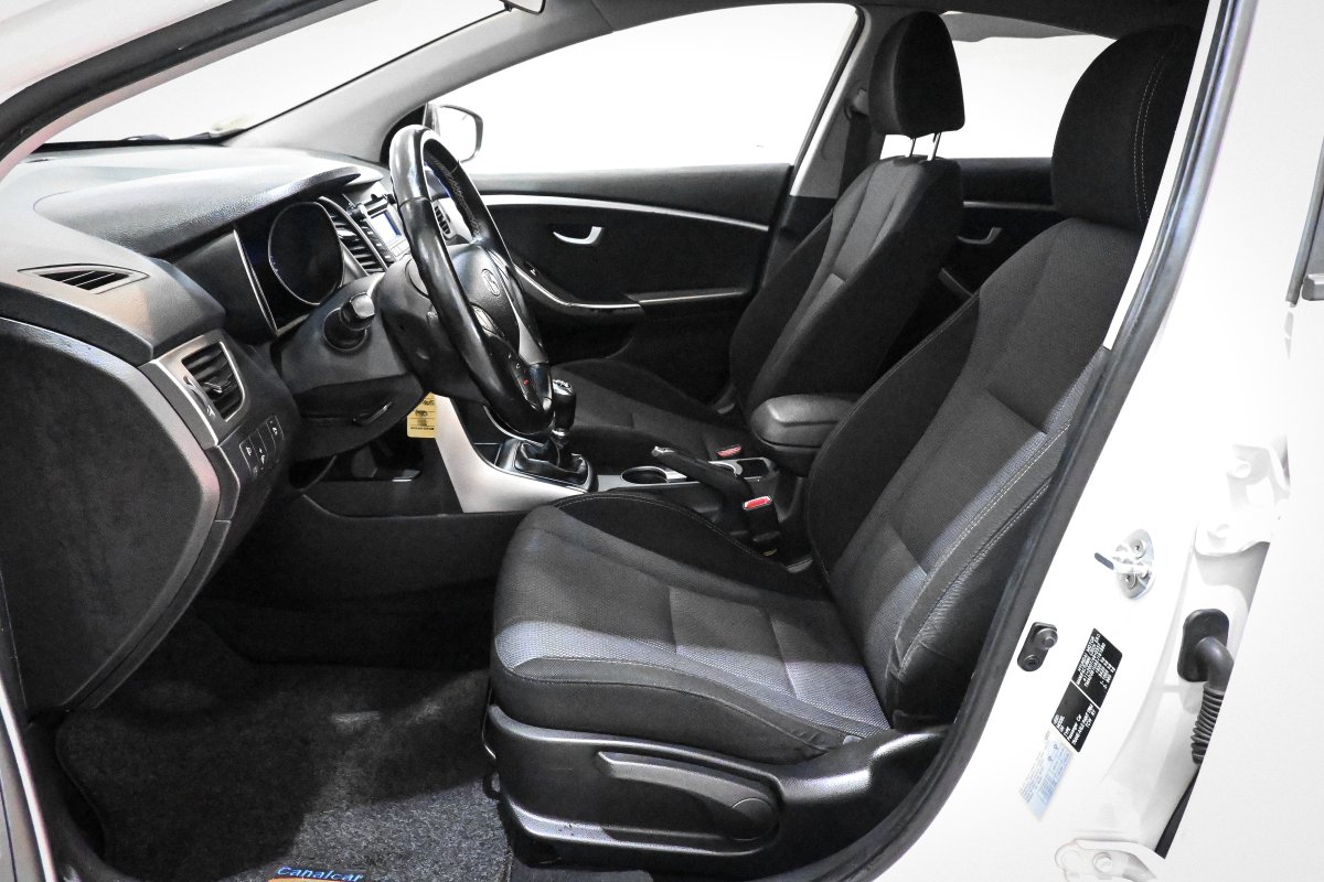 Foto Hyundai i30 11