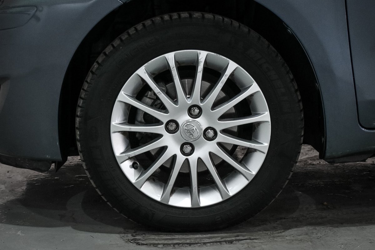 Foto Toyota Yaris 26