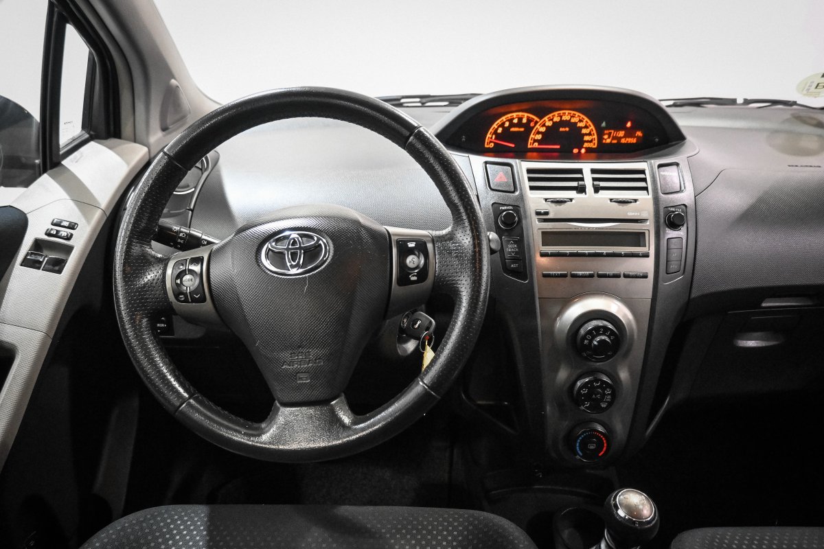 Foto Toyota Yaris 19